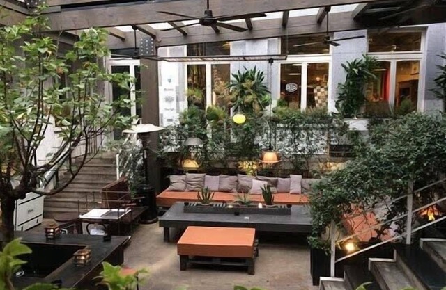 HomeLovers Glamour Flat at Isola District Metro