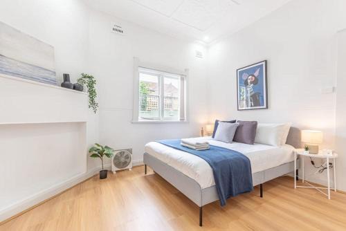 Homely 4 Bdrms House in Eastwood Sleeps 11
