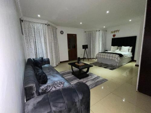 Homely Palace Guesthouse