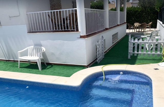 Homerez - 300 m away from the beach! Villa for 12 ppl. with swimming-pool