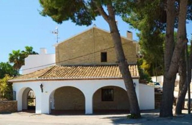 Homerez - Apartment for 6 pers. with swimming pool and garden in Benimarco