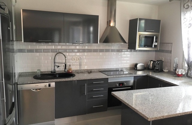 Homerez - Apartment in Bagnolet