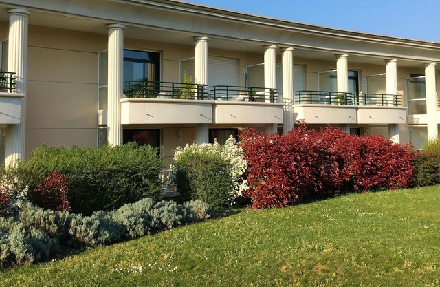 Homerez - Beautiful appartement 7 km away from the beach for 2 ppl. with garden