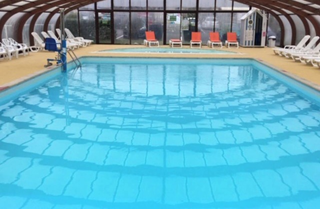 Homerez - Bungalow in Onzain + pool.