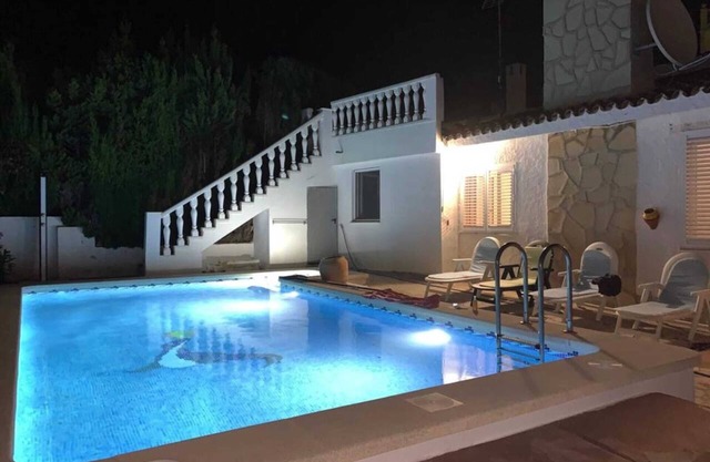 Homerez - Elegant Villa in Alcossebre with Private Pool