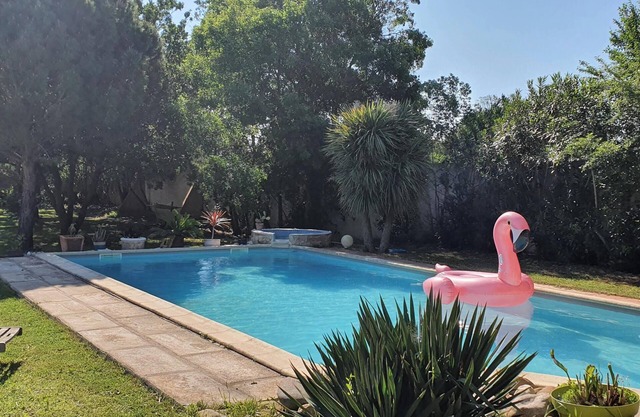 Homerez - House in Narbonne with pool