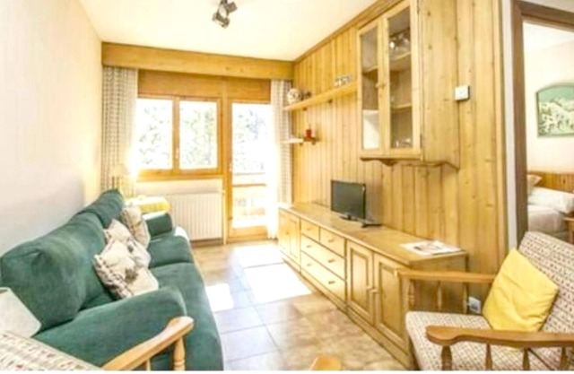 Homerez - Nice appartement for 6 ppl. with balcony at El Tarter