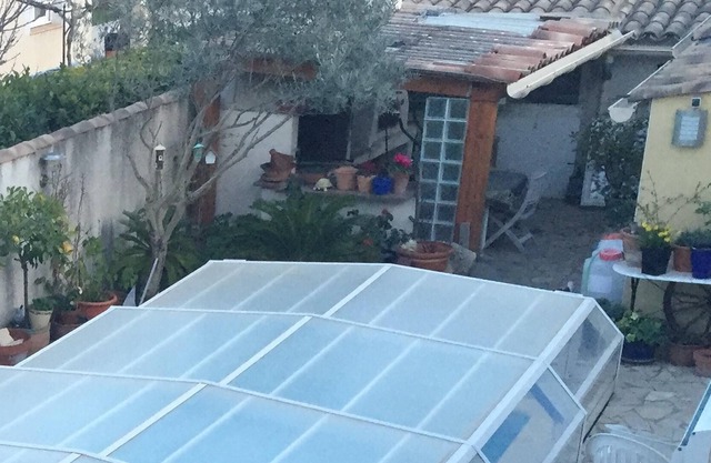 Homerez - Nice studio 10 km away from the beach for 2 ppl. with shared pool