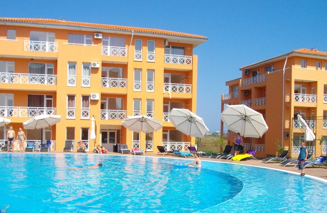 Homerez - Studio 3 km away from the beach for 2 ppl. with shared pool at Tankovo