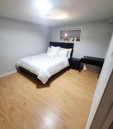 Homestay Central Vancouver for longterm rental