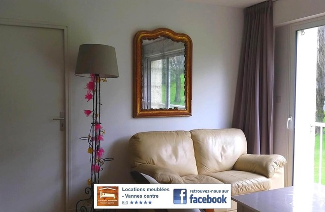Homestay Vannes center + parking