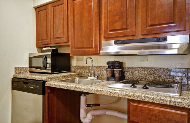 Homewood Suites by Hilton Charleston Airport