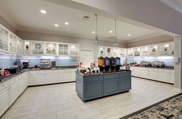 Homewood Suites by Hilton Charleston - Mt Pleasant