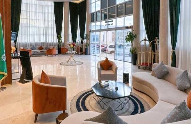 Horizon Hotel Suites