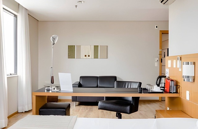 Hospedez - Spacious apartment, ap1605