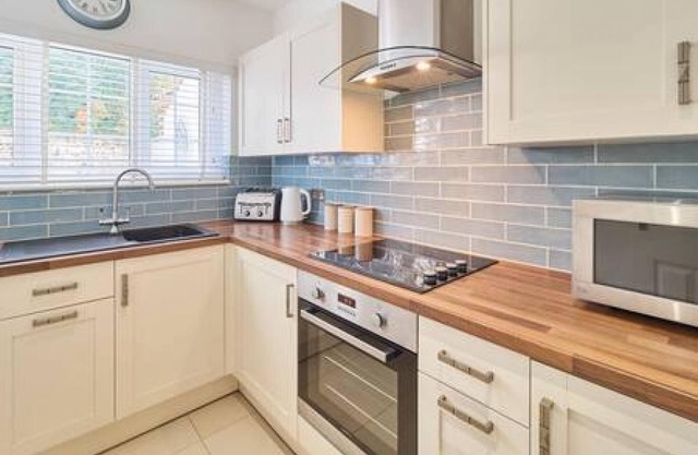 Host Stay Grosvenor Hill