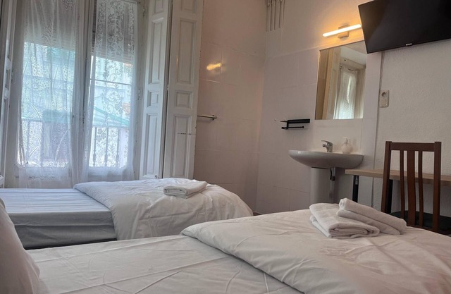 Hostal Alonso No Limit Madrid