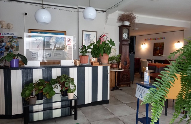 Hostal Creus
