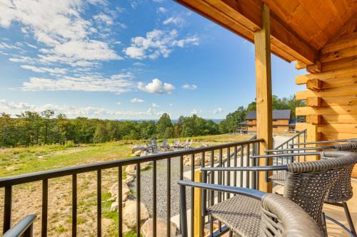 Hot Tub and Game Room Mtn Cabin in Deep Creek Lake