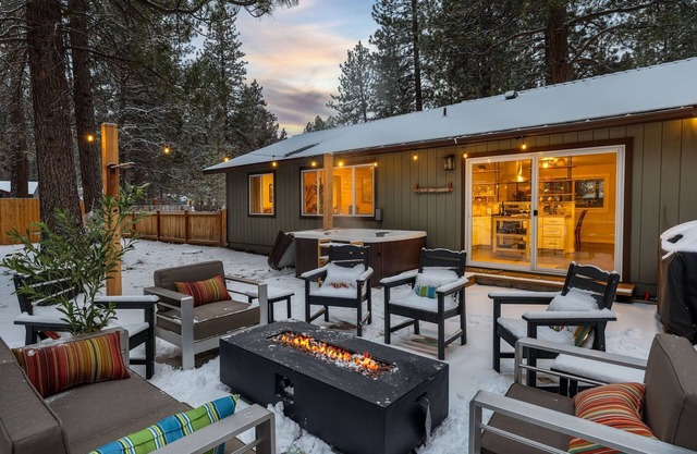 Hot Tub, Fire Pit, Dog Friendly