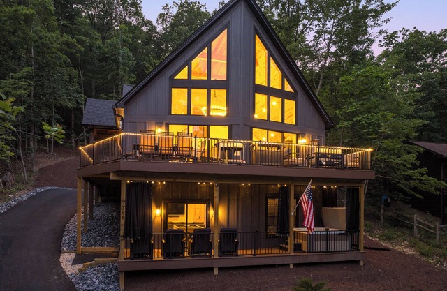 Hot Tub - Nature - Escape - Serenity - Mtn Views