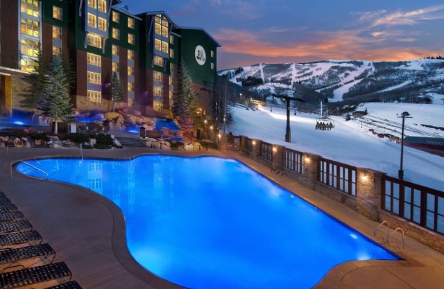 Hot Tub, Wifi, Ski-In-Out