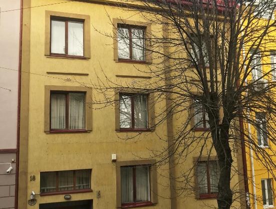 Hotel 18