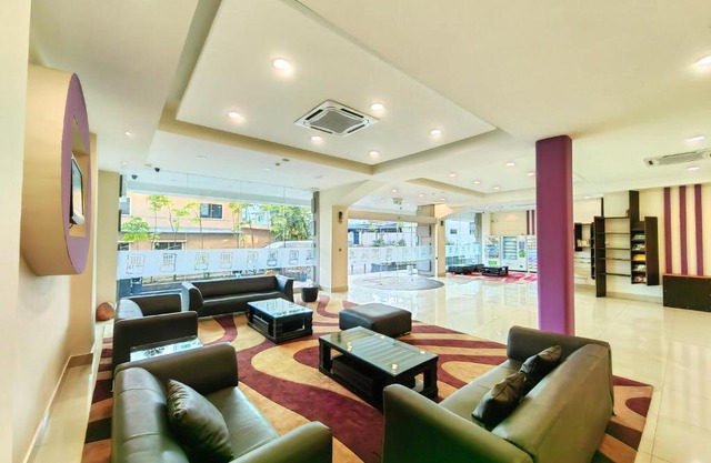 Hotel 98