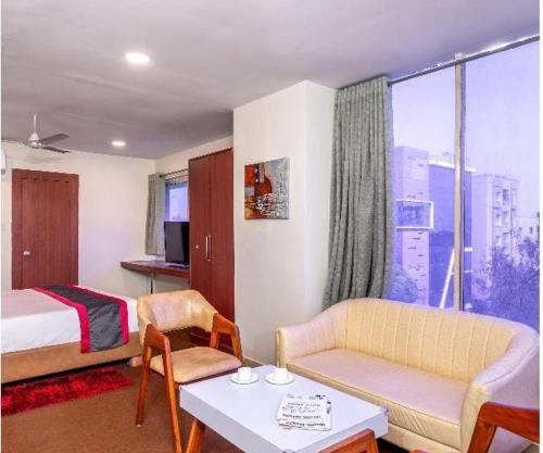 Hotel AB Residency & Suites- FREE Breakfast- FREE Early Check- In Allowed- Beside Shilparamam