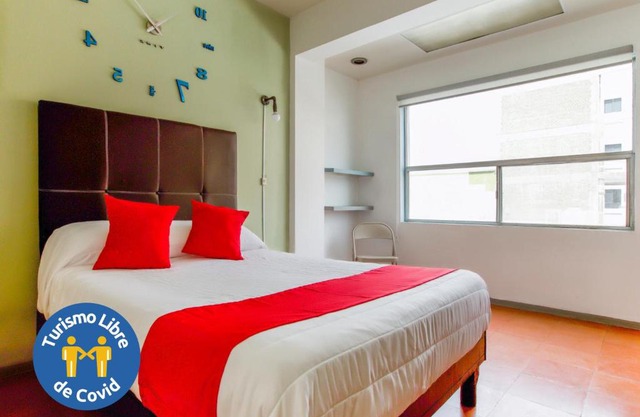 Hotel Allende 104