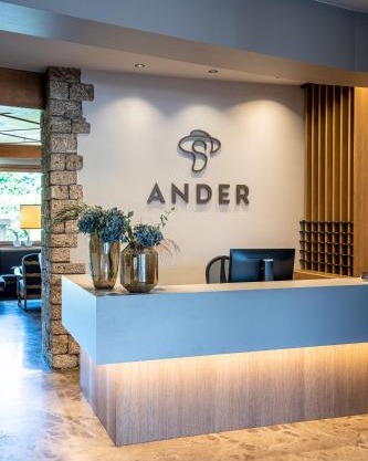 Hotel ANDER