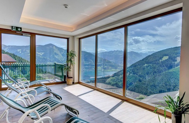 Hotel apartment Sonnkogel half board - Berghotel Jaga-Alm