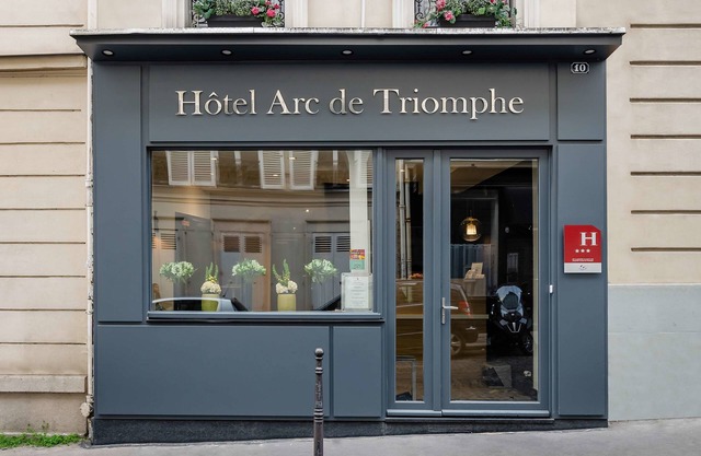 Hotel Arc de Triomphe