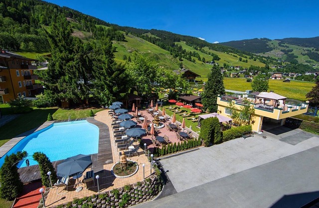 Hotel Austria Zimmer 205 mit Frühstück - Hotel Austria