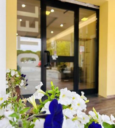 Hotel Benaco Mavras