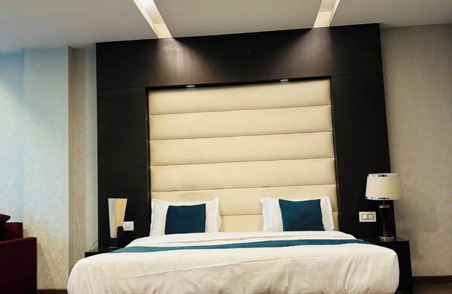 HOTEL BILLIONS AIRPORT