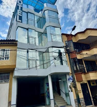 Hotel Blue