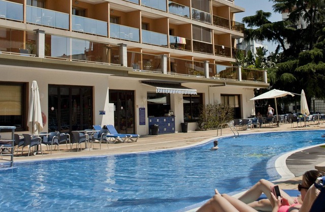 Hotel Bon Repos