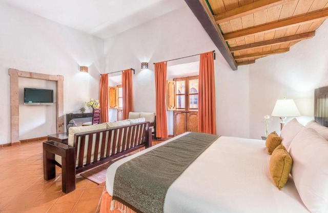 Hotel Casa Virreyes