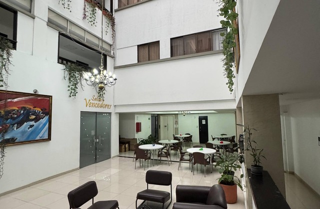 Hotel Catalina Plaza