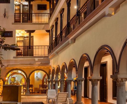 Hotel Colonial