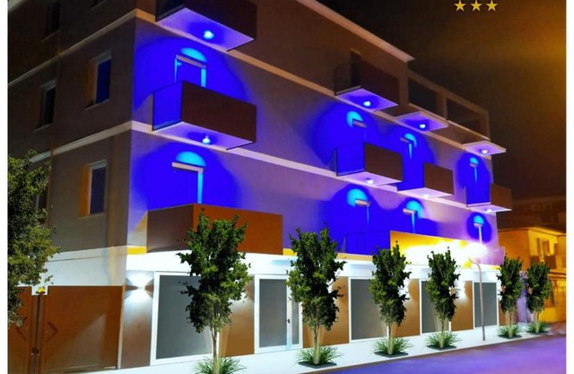 Hotel Crisvan