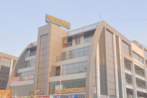 Hotel Dhara
