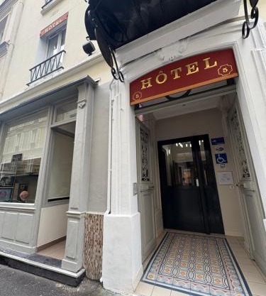 HOTEL DU MONT LOUIS