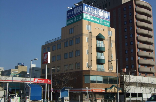 Hotel Ekimae