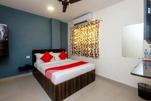 Hotel Everest Inn