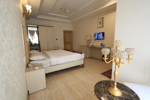 HOTEL GALAXY GRAND