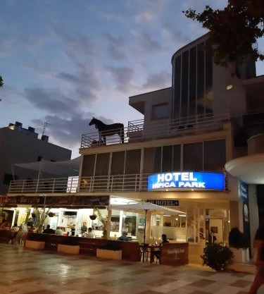 Hotel Hipica Park