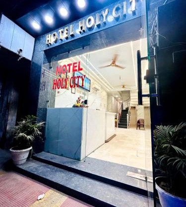 HOTEL HOLY CITY
