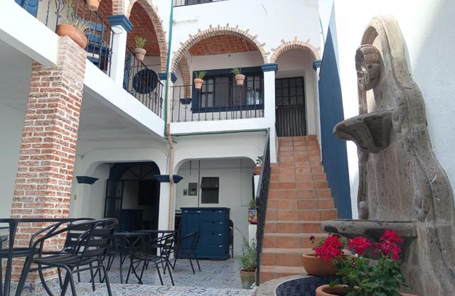 Hotel & Hostal Santuario